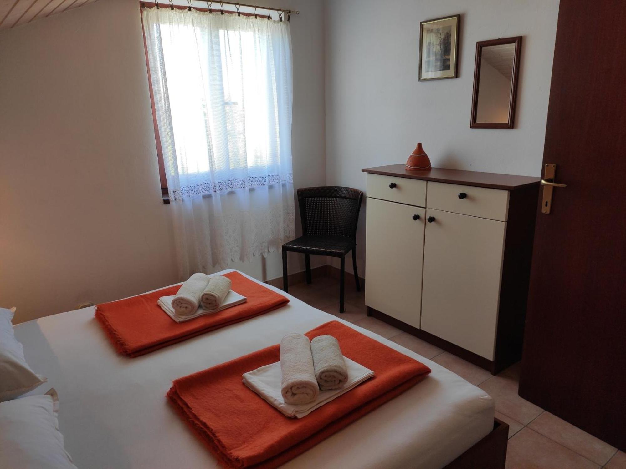 Apartments With A Parking Space Novalja, Pag - 6552 Room photo
